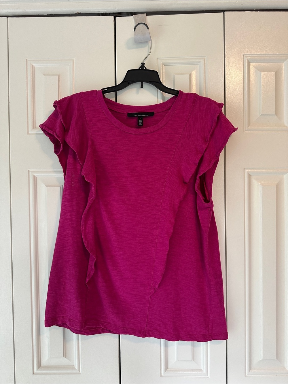 White House Black Market Magenta Ruffle Sleeve Top